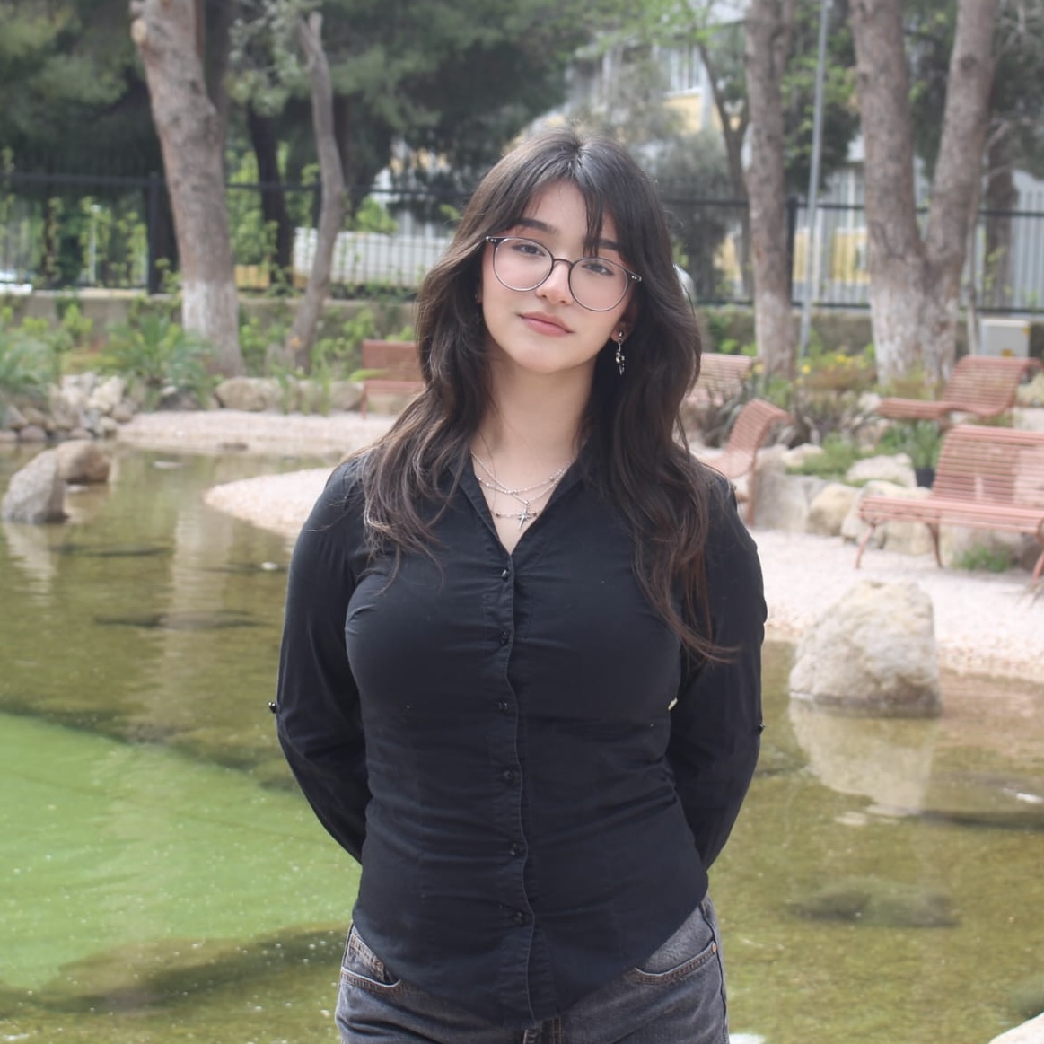 Eda Yüksel